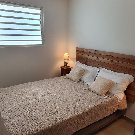 Pinel Superbe Appartement En Residence Vue Mer Cul de Sac Luaran gambar