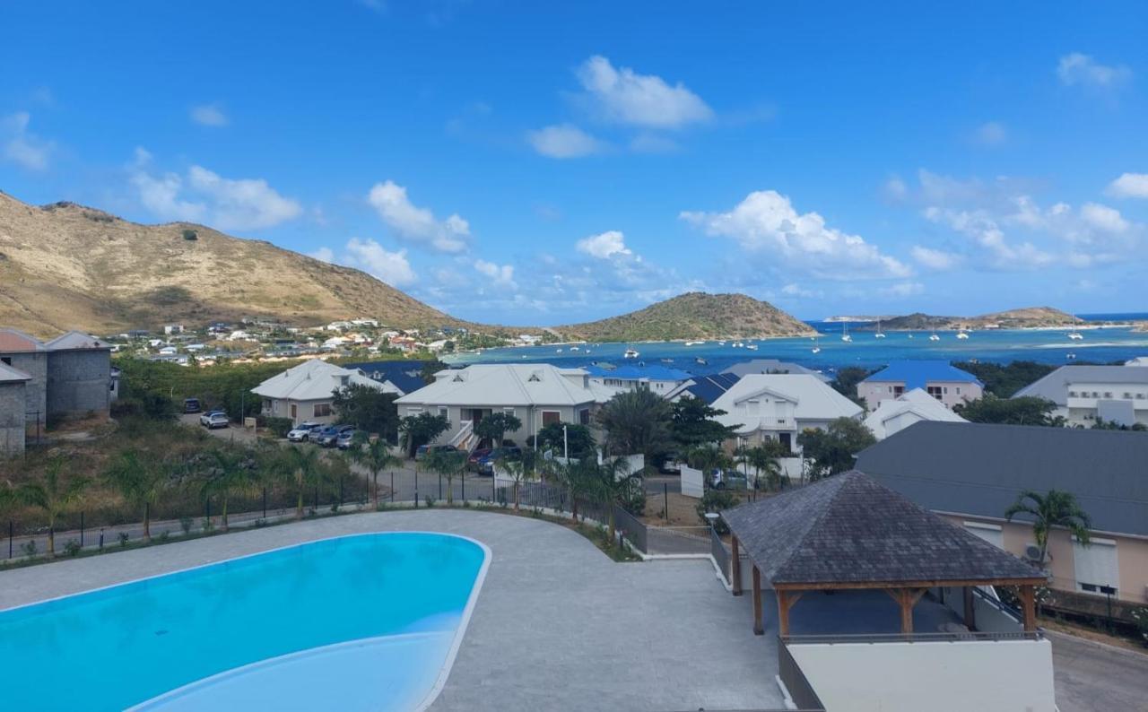 Pinel Superbe Appartement En Residence Vue Mer Cul de Sac Luaran gambar